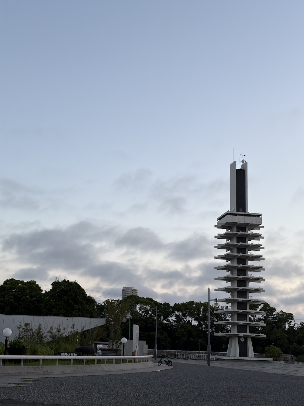 フォーリア駒沢公園パークサイドの外観